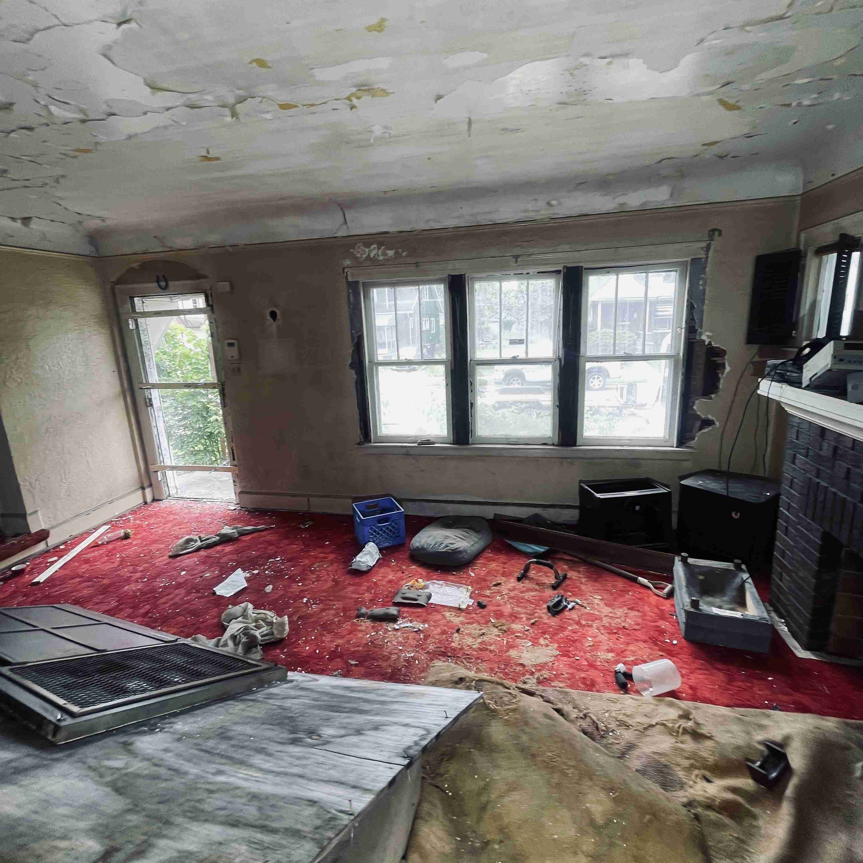 14044 Roselawn (34).jpg